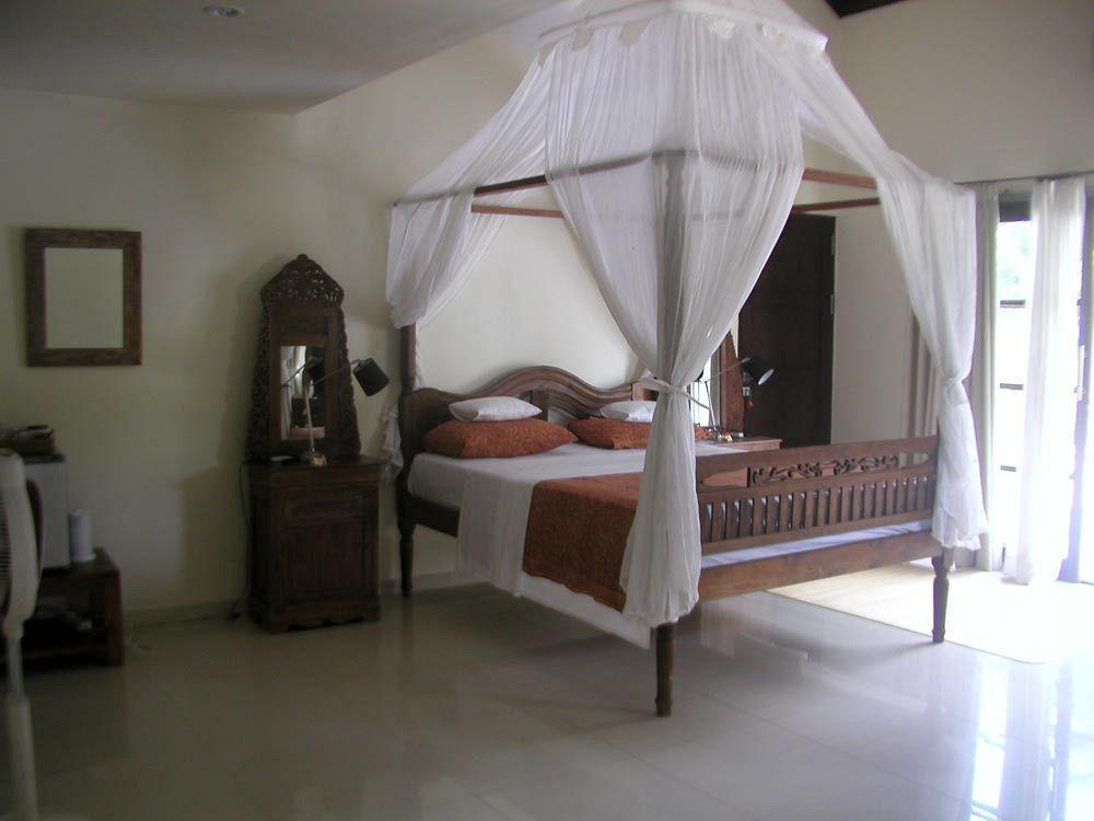 Gasthuis Frangipani 3*